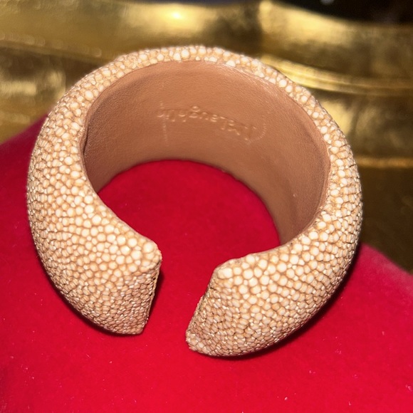 EUC RARE J. McLaughlin Eel Skin Cuff Bracelet - Picture 3 of 4